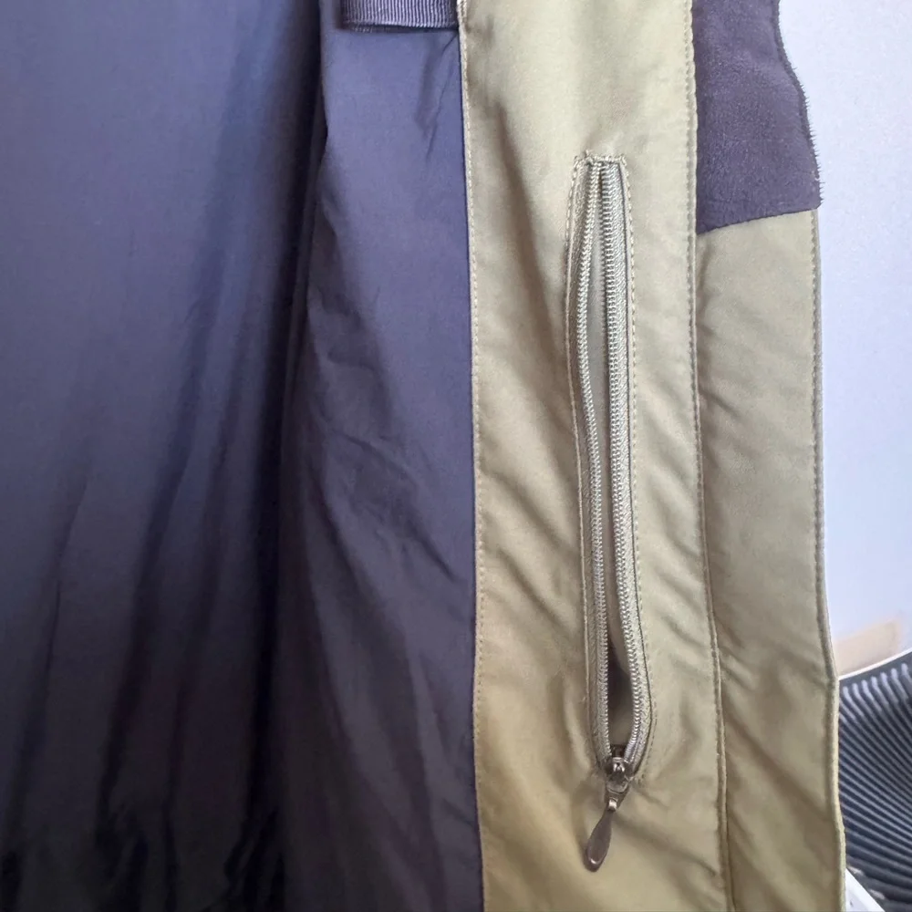 Obermeyer Tuscany II Insulated Jacket Olive Size 4 - Picture 10 of 14